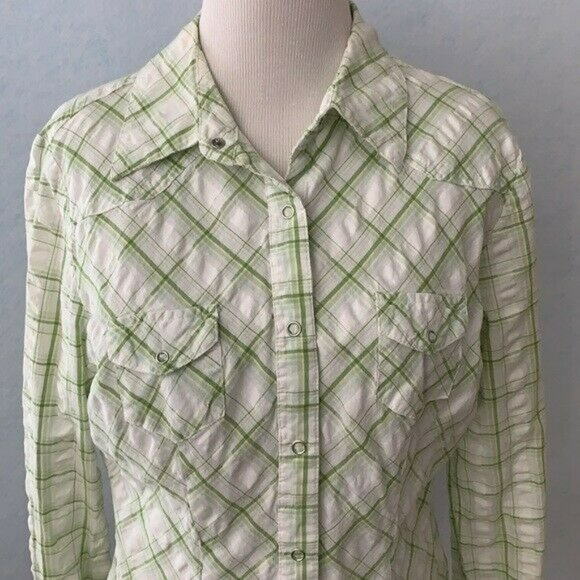 Refuge Plaid Snap Up long Sleeve Western Blouse - Picture 2 of 12